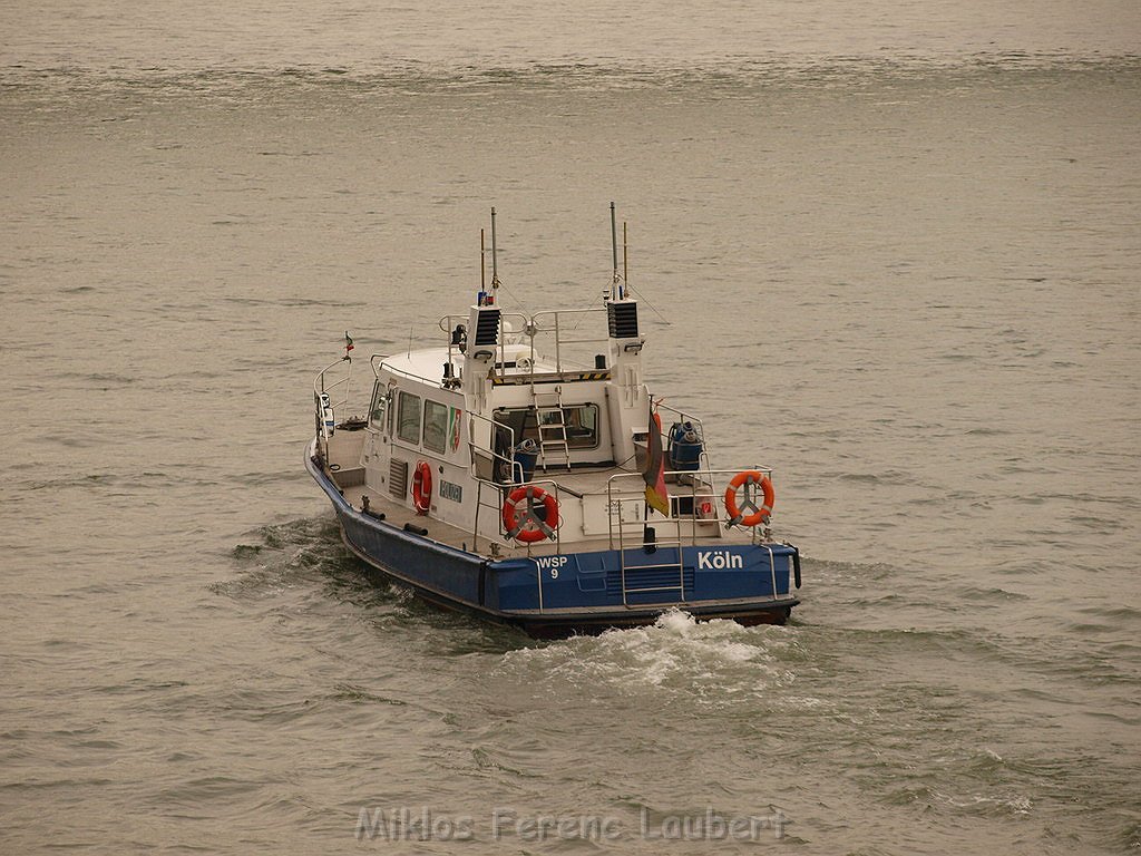 Tag 2 Uebung BF Koeln Hoehenretter Kranhaus 2  P290.JPG